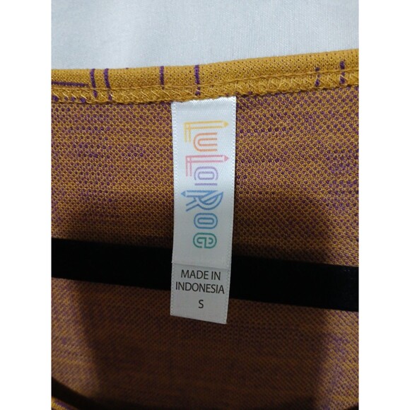 LuLaRoe Women’s Size S Yellow/Purple Abstract Classic T-Shirt NWT - Picture 6 of 8
